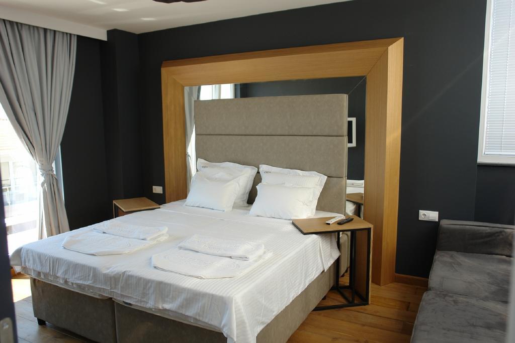 Aparthotel Botabara Del Mar Boutique Pomorie Habitación foto